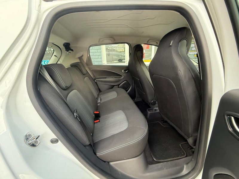 RENAULT ZOE